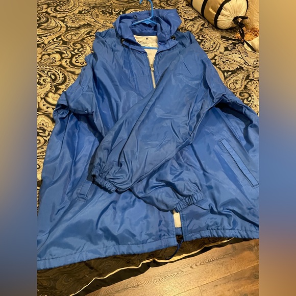Vintage Blue Activewear Jacket Size 2X. Removable Hood. See pictures for size. - Picture 5 of 7